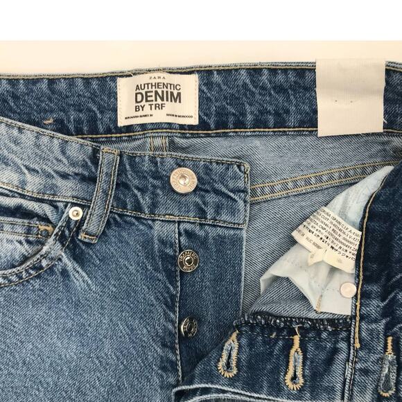 ZARA Authentic Denim TRF Light Wash Side Stripe Straight Cropped Jeans 2 - Picture 4 of 9